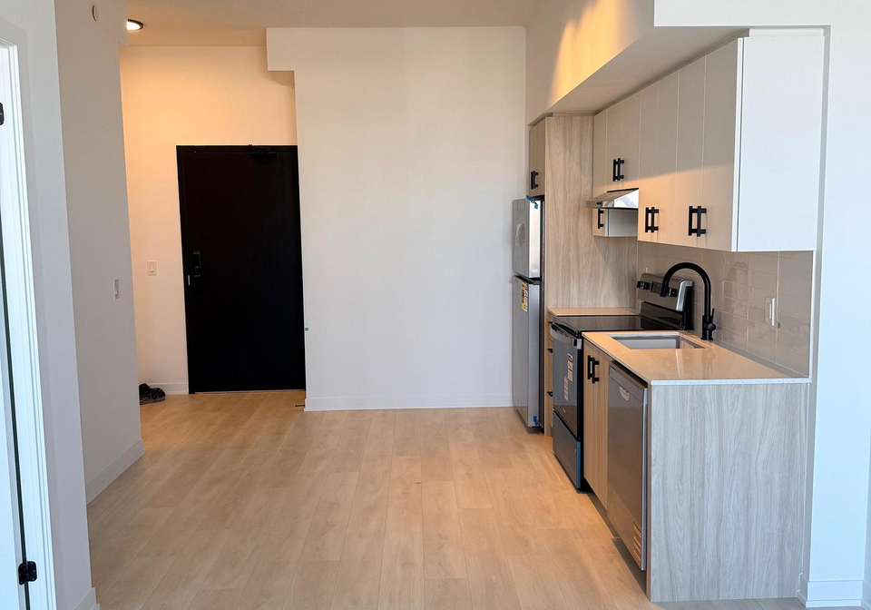 4853-thomas-alton-boulevard-burlington-ontario-w12996696