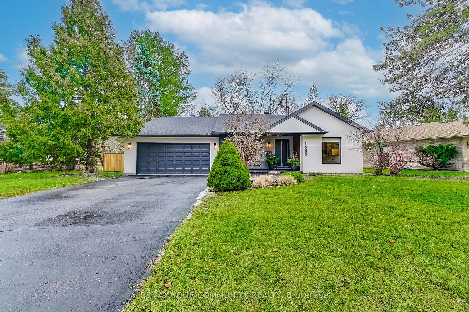 1688-missenden-crescent-mississauga-ontario-w12996742