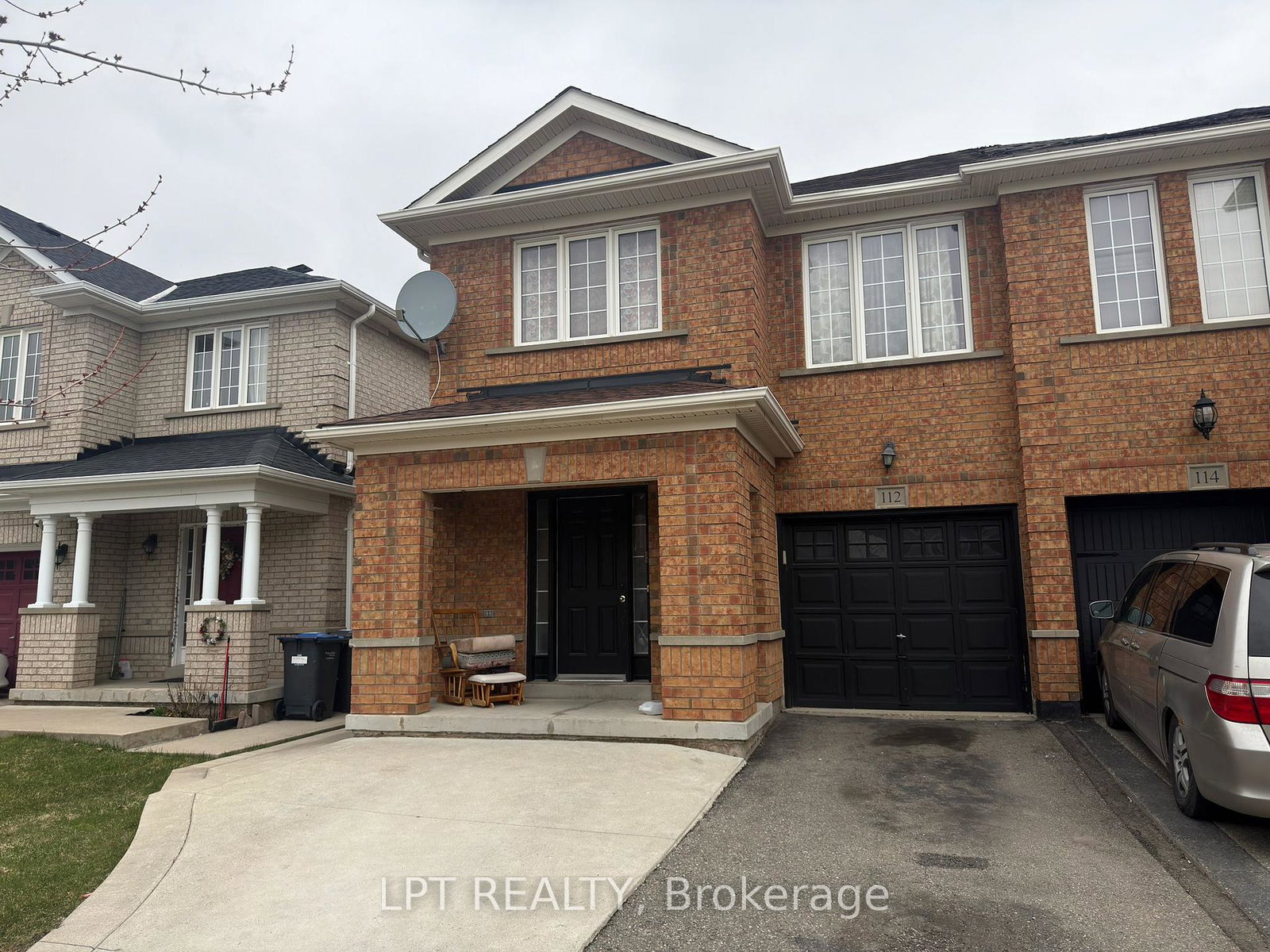 112-bushmill-circle-brampton-ontario-w12996792