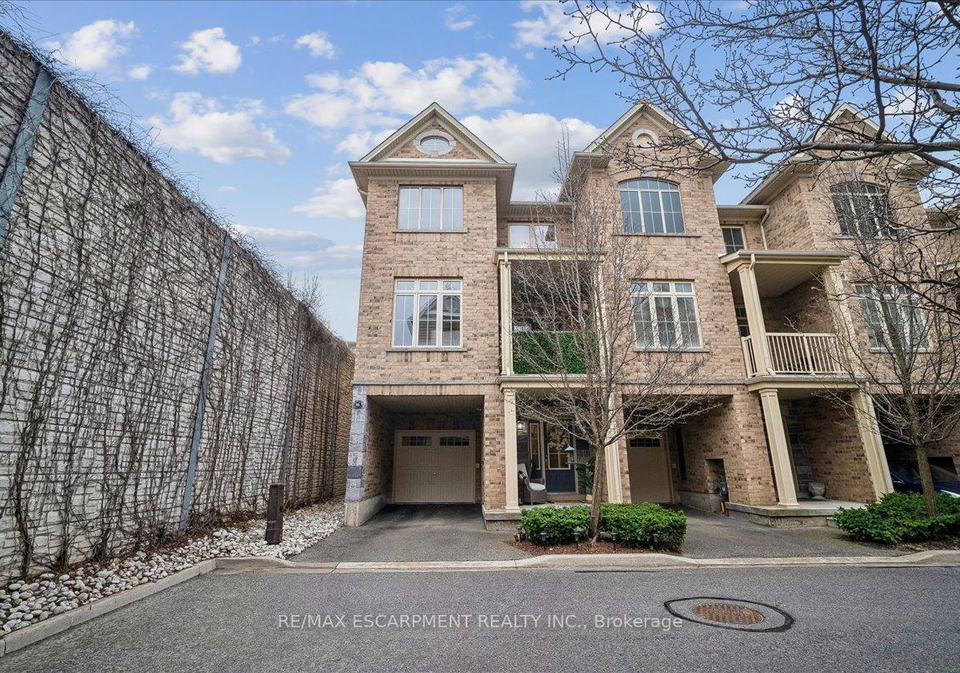 181-plains-road-w-burlington-ontario-w12996970