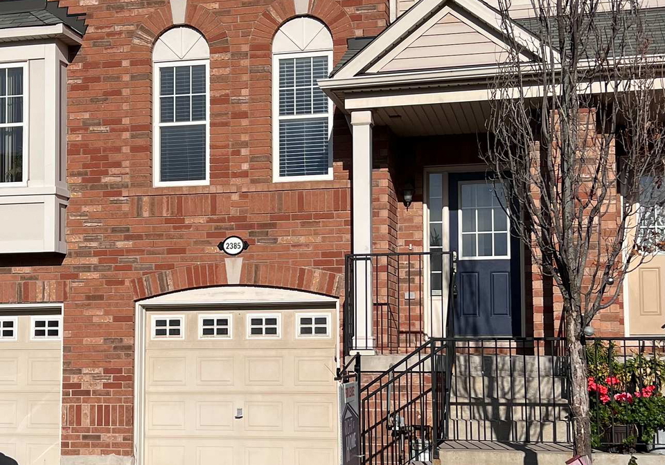 2385-coho-way-oakville-ontario-w12997028