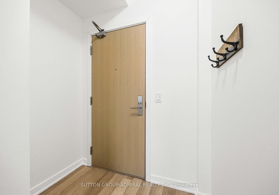16-mcadam-avenue-north-york-ontario-w12997206