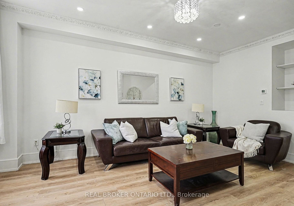 16-leitch-avenue-york-ontario-w12997260