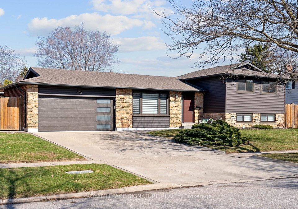 424-lara-woods-mississauga-ontario-w12997496