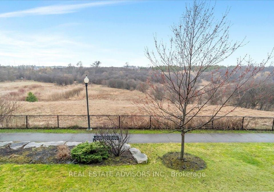 6-dayspring-circle-brampton-ontario-w12997542