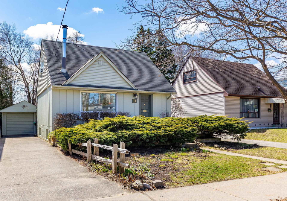 11-mitcham-drive-etobicoke-ontario-w12997646