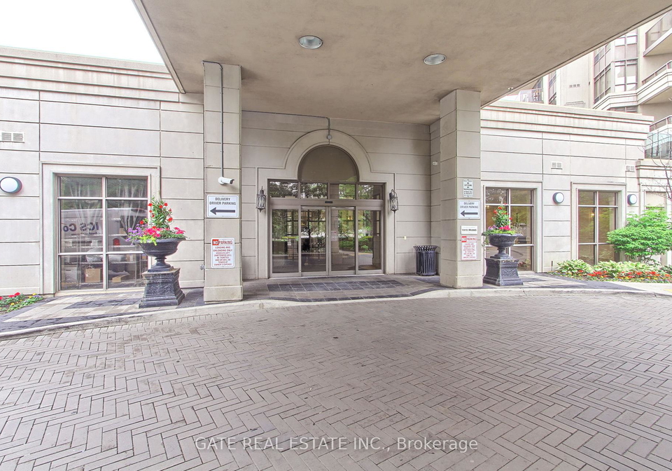 700-humberwood-boulevard-etobicoke-ontario-w12997818