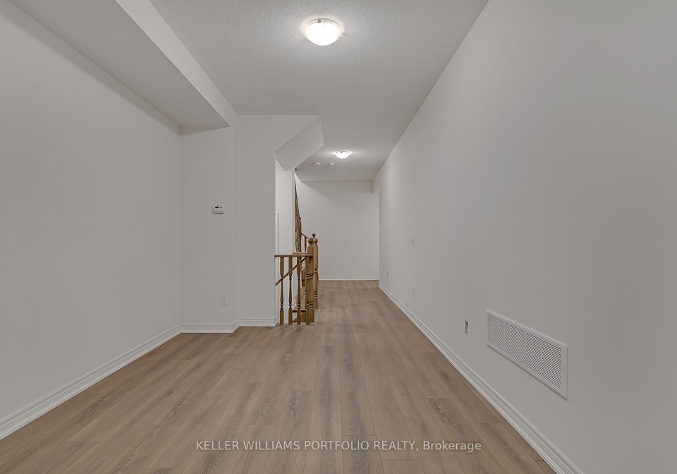 481-manhattan-common-oakville-ontario-w12997958