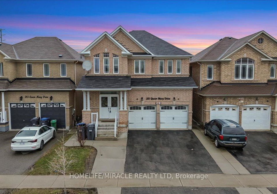 381-queen-mary-drive-brampton-ontario-w12998020