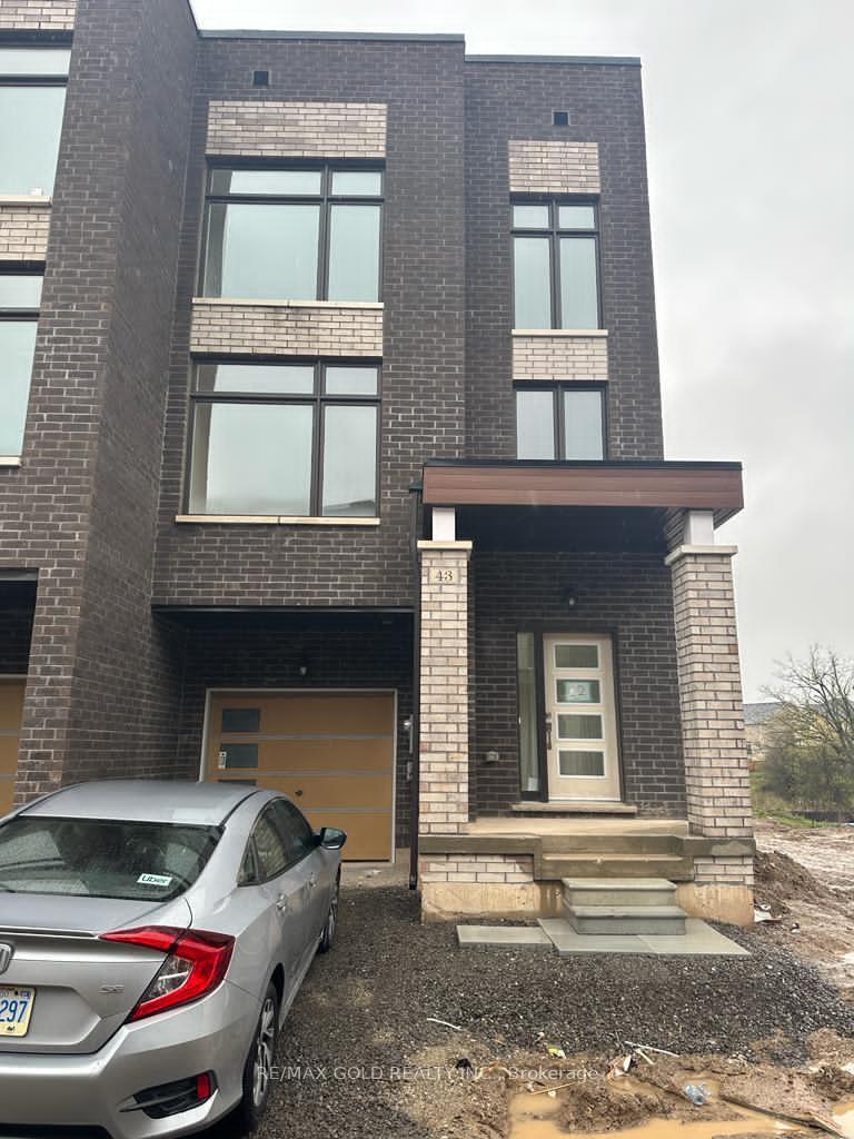 43-queenpost-drive-brampton-ontario-w12998022