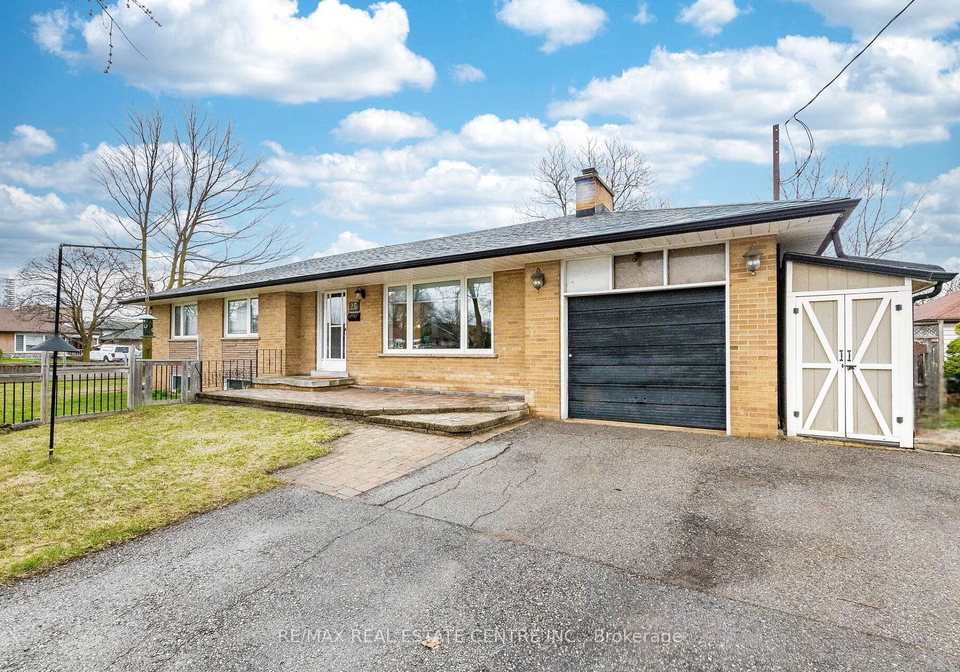25-lesbury-avenue-brampton-ontario-w12998136