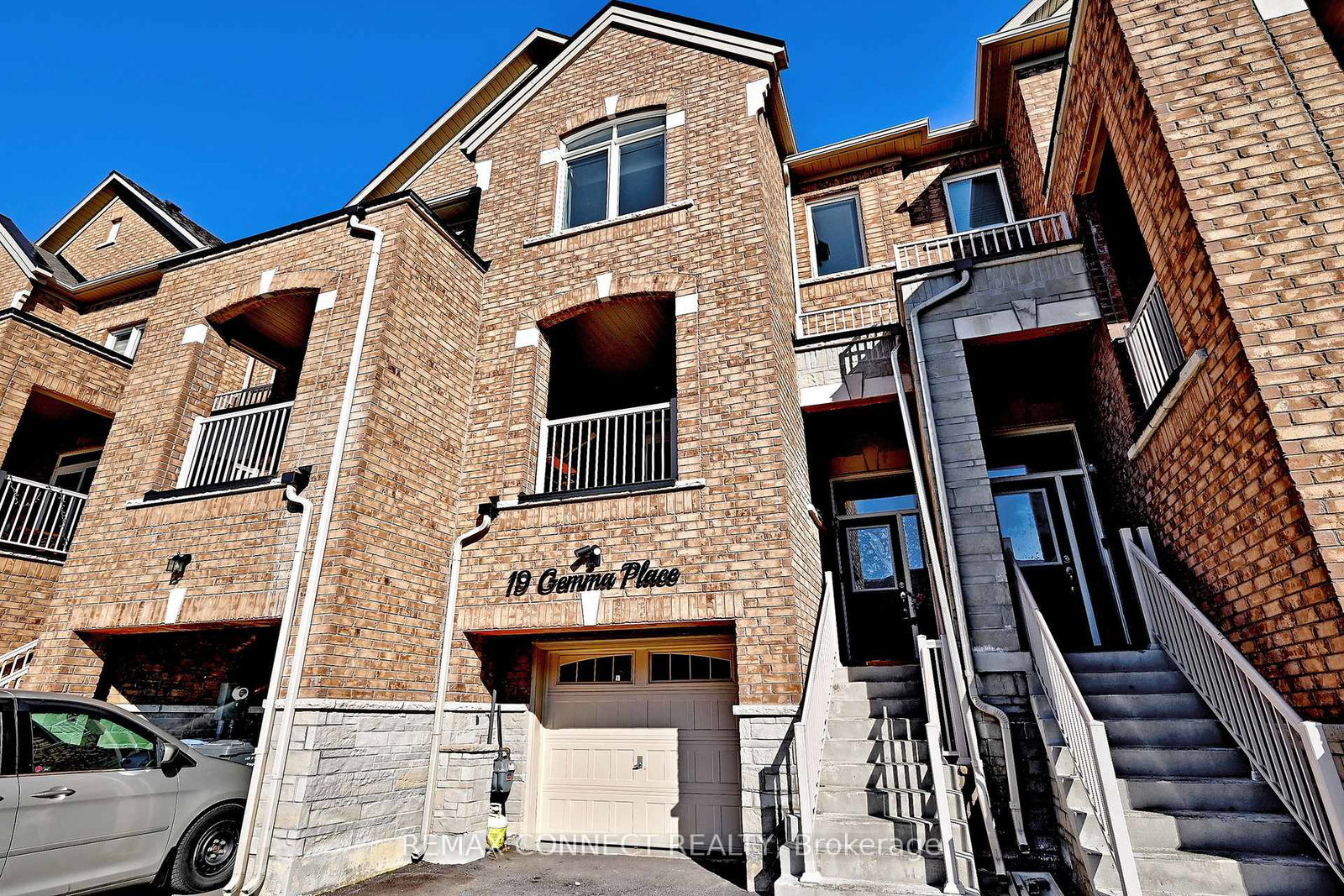 19-gemma-place-brampton-ontario-w12998152