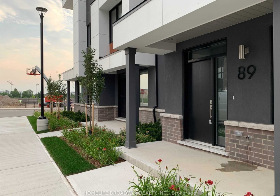89-grovewood-common-oakville-ontario-w12998290