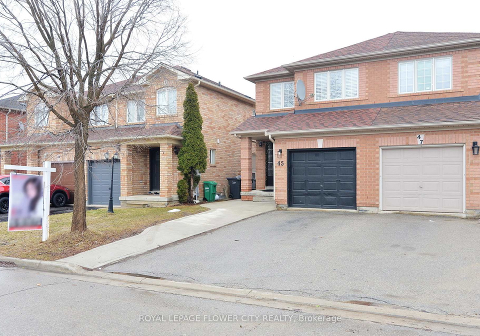 45-roadmaster-lane-brampton-ontario-w12998374