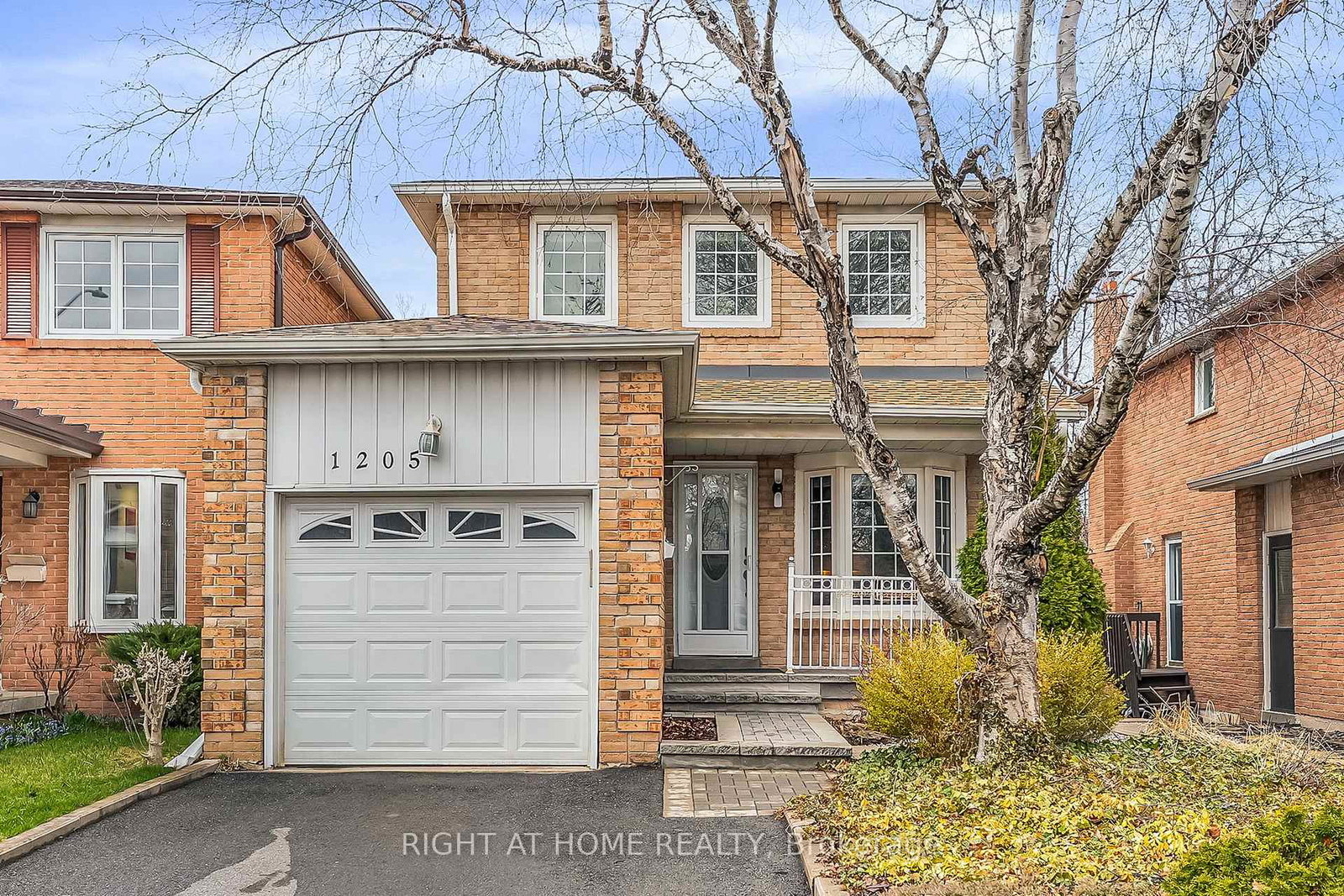 1205-shagbark-crescent-mississauga-ontario-w12998520