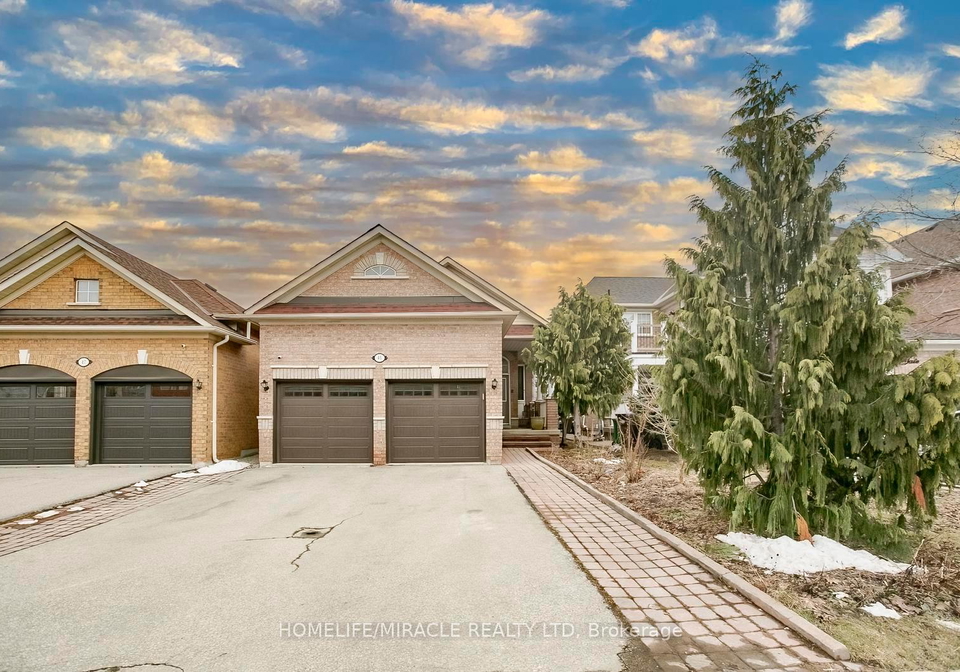 45-vintage-gate-brampton-ontario-w12998548