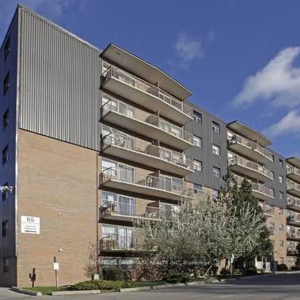 65-north-service-road-mississauga-ontario-w12998602