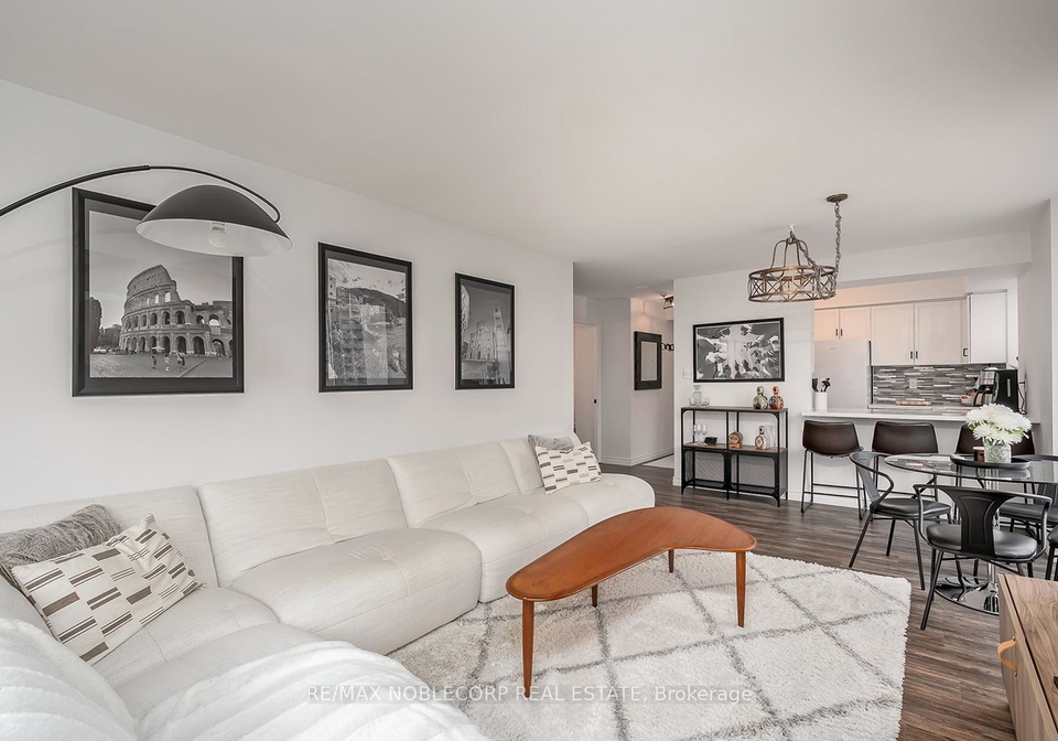 1270-maple-crossing-boulevard-burlington-ontario-w12998660