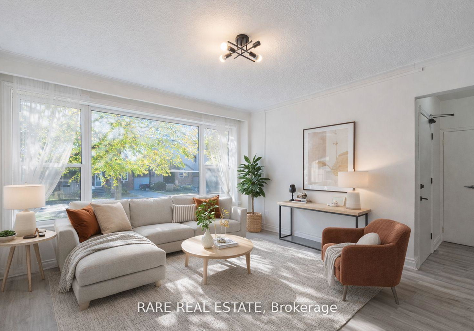 35hopewell-avenue-north-york-ontario-w12998928