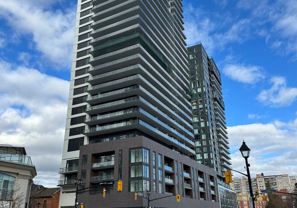 2075-lakeshore-road-burlington-ontario-w12999154