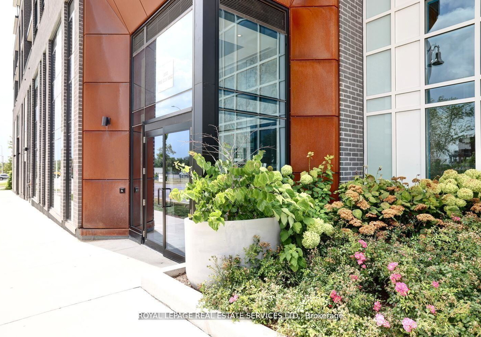 3005-pine-glen-road-oakville-ontario-w12999176