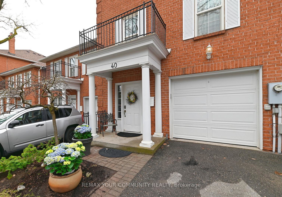 stornwood-court-ne-brampton-ontario-w12999226
