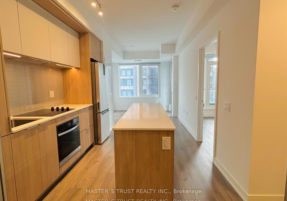 395-square-one-drive-mississauga-ontario-w12999246