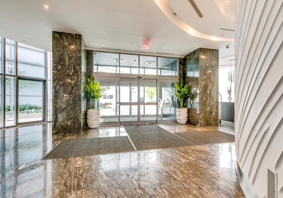 60-absolute-avenue-mississauga-ontario-w12999664
