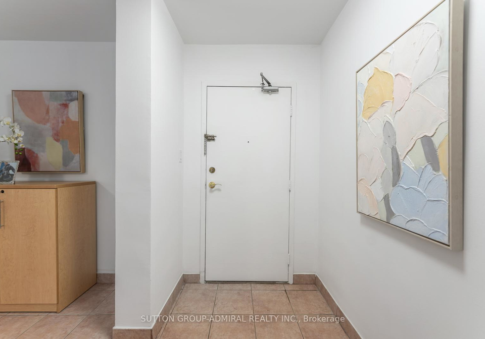1-four-winds-drive-york-ontario-w12999850