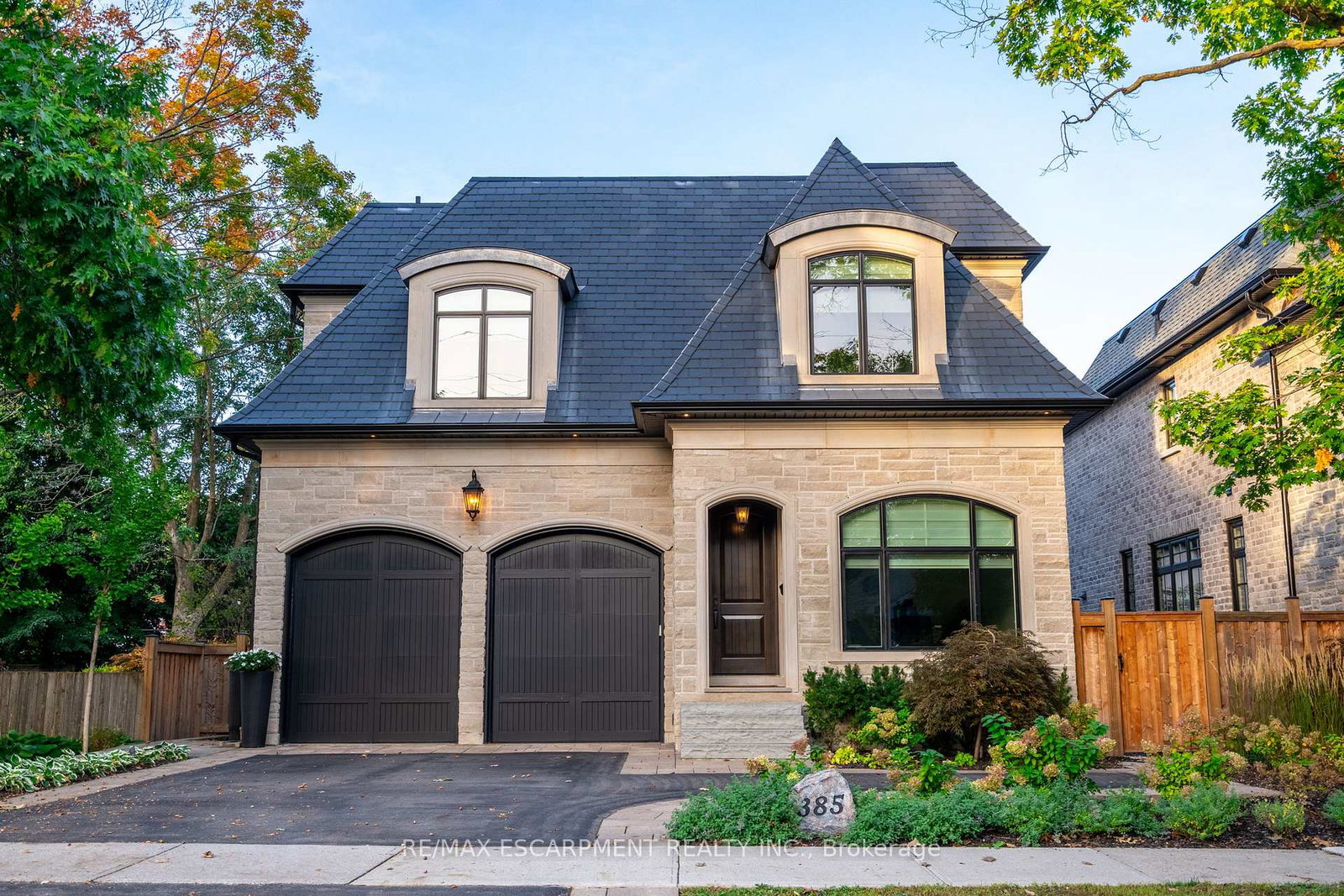 385-pine-cove-road-burlington-ontario-w13000076