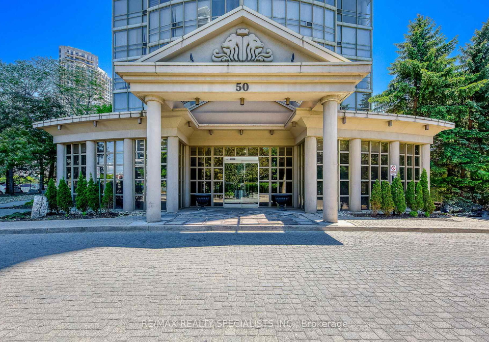50-eglinton-avenue-w-mississauga-ontario-w13000110