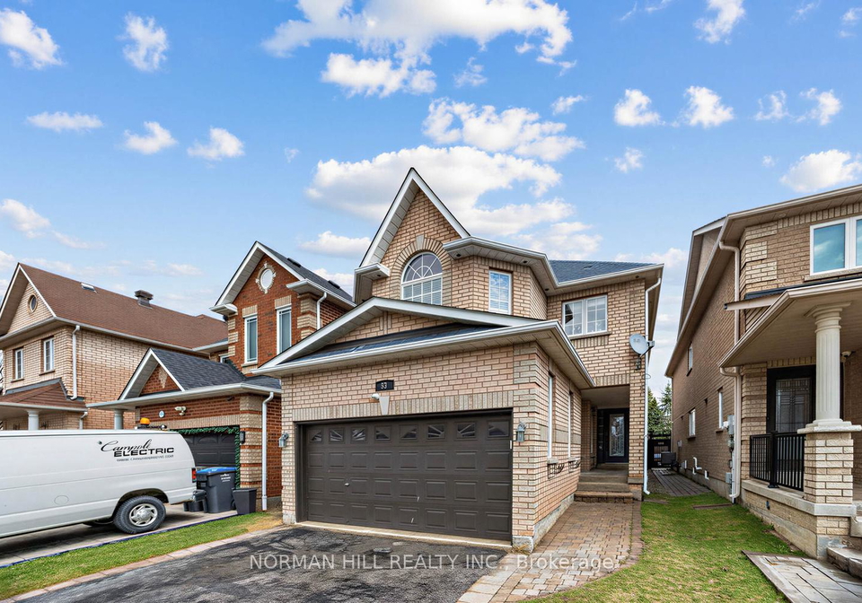 93-humbershed-crescent-caledon-ontario-w13000216