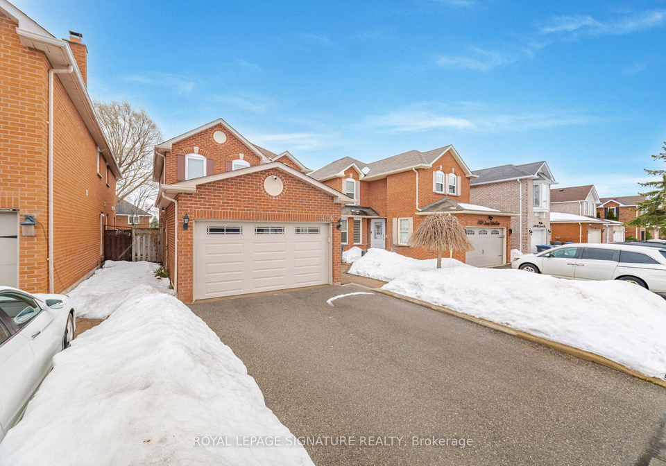4426-weeping-willow-drive-mississauga-ontario-w13000246