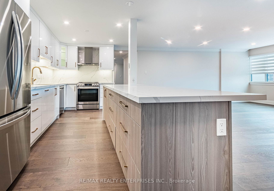 50-elm-drive-e-mississauga-ontario-w13000388