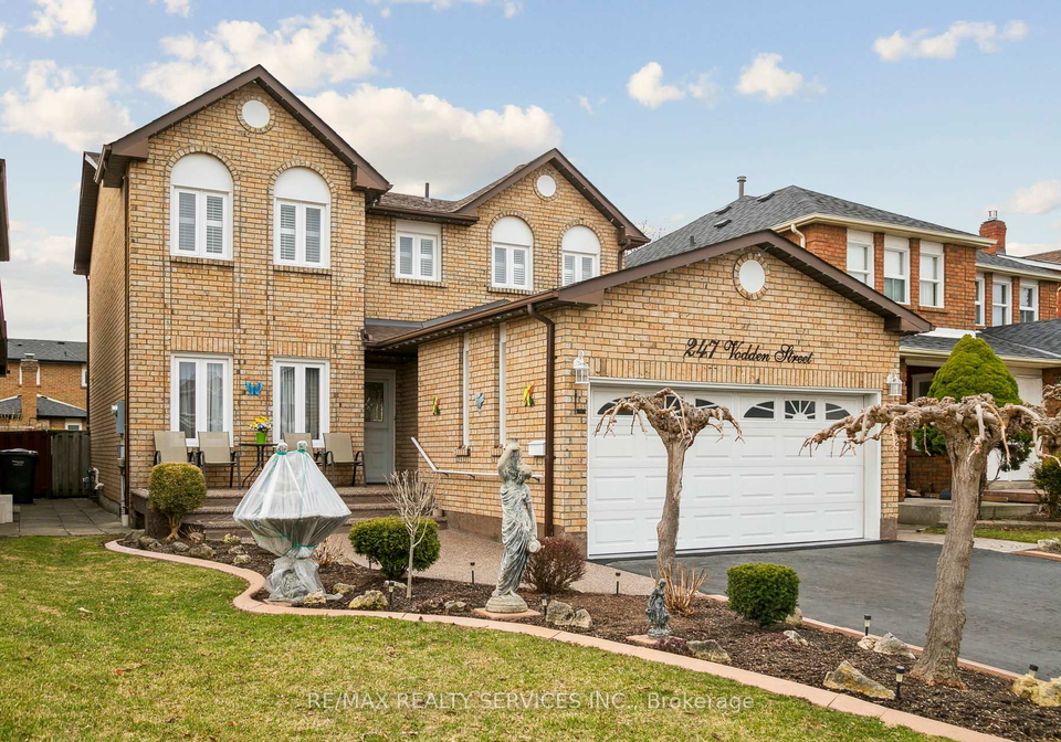 247-vodden-street-w-brampton-ontario-w13000446