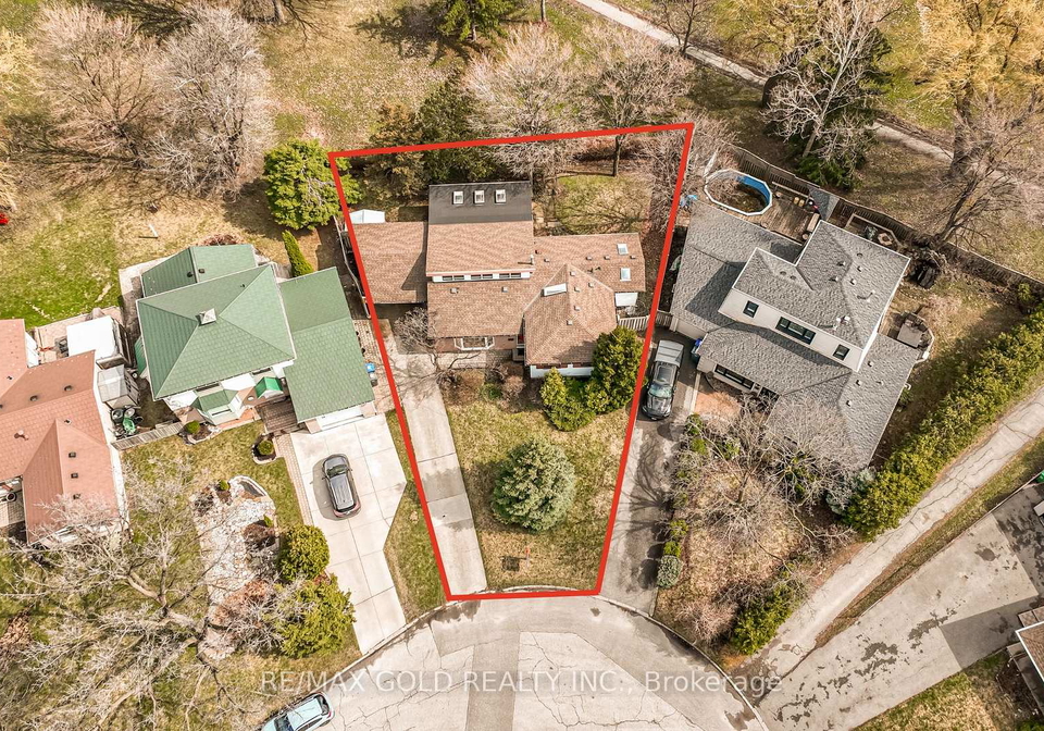 16-donalda-place-brampton-ontario-w13000522