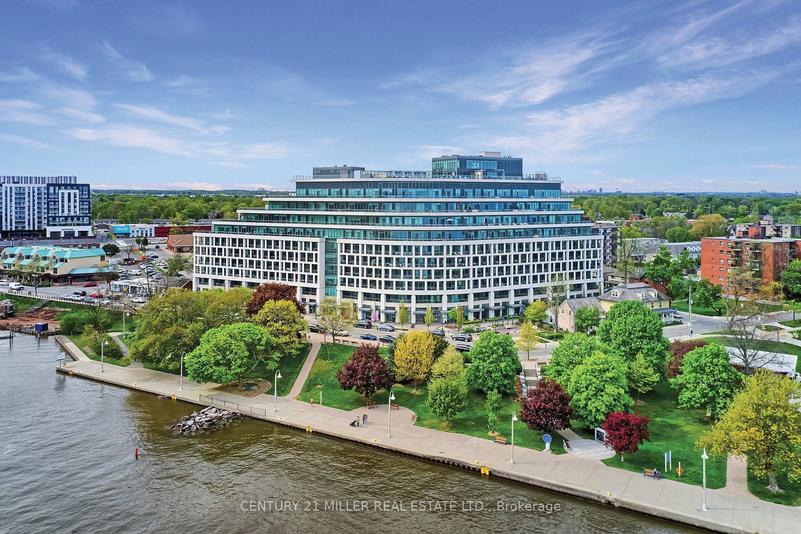 11-bronte-road-oakville-ontario-w13000988