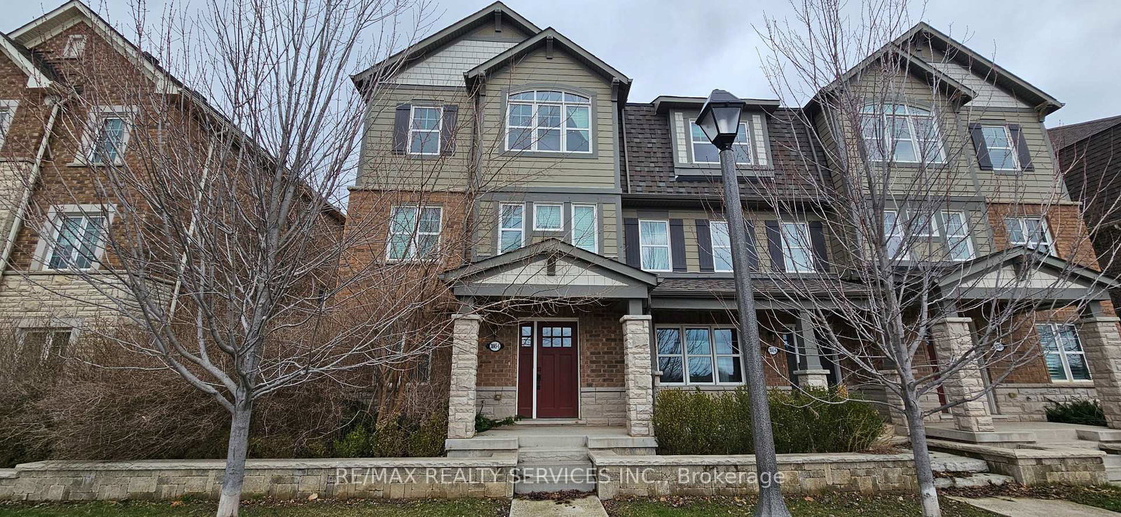 304george-savage-avenue-oakville-ontario-w13001092