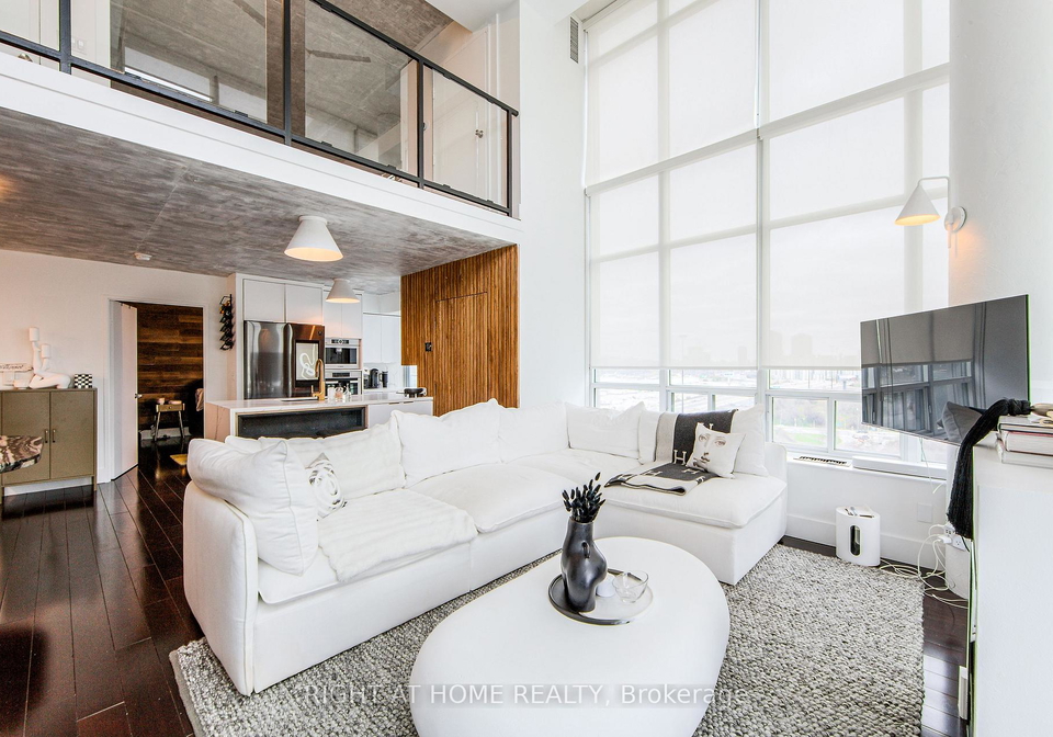250-manitoba-street-se-etobicoke-ontario-w13001248