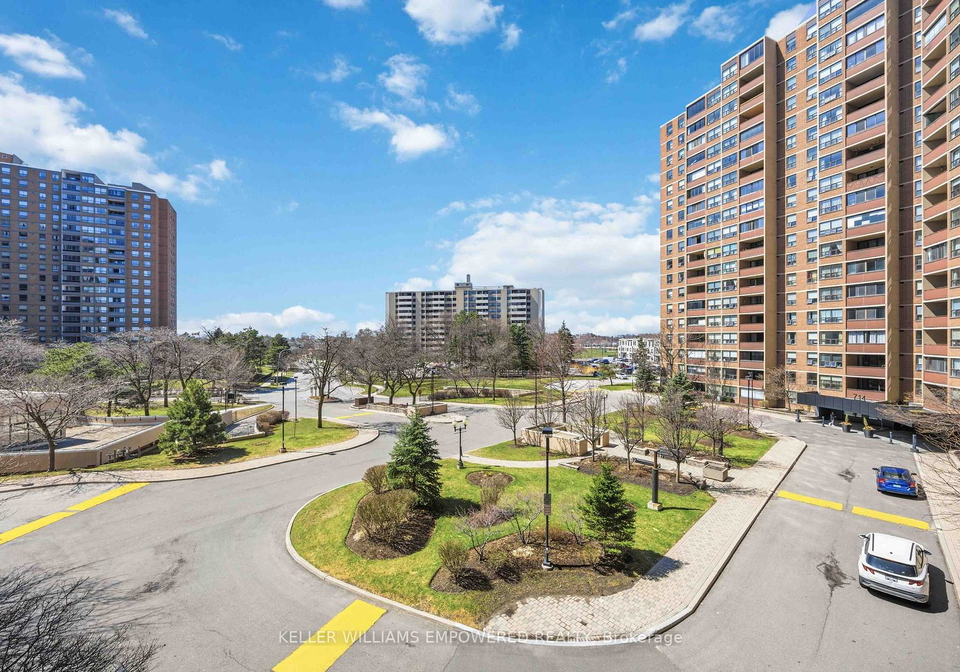 716-the-west-mall-etobicoke-ontario-w13001300