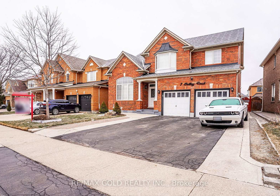 7-bettey-road-brampton-ontario-w13001370