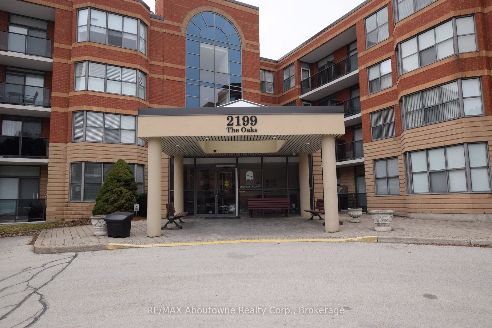 2199-sixth-line-oakville-ontario-w13001484