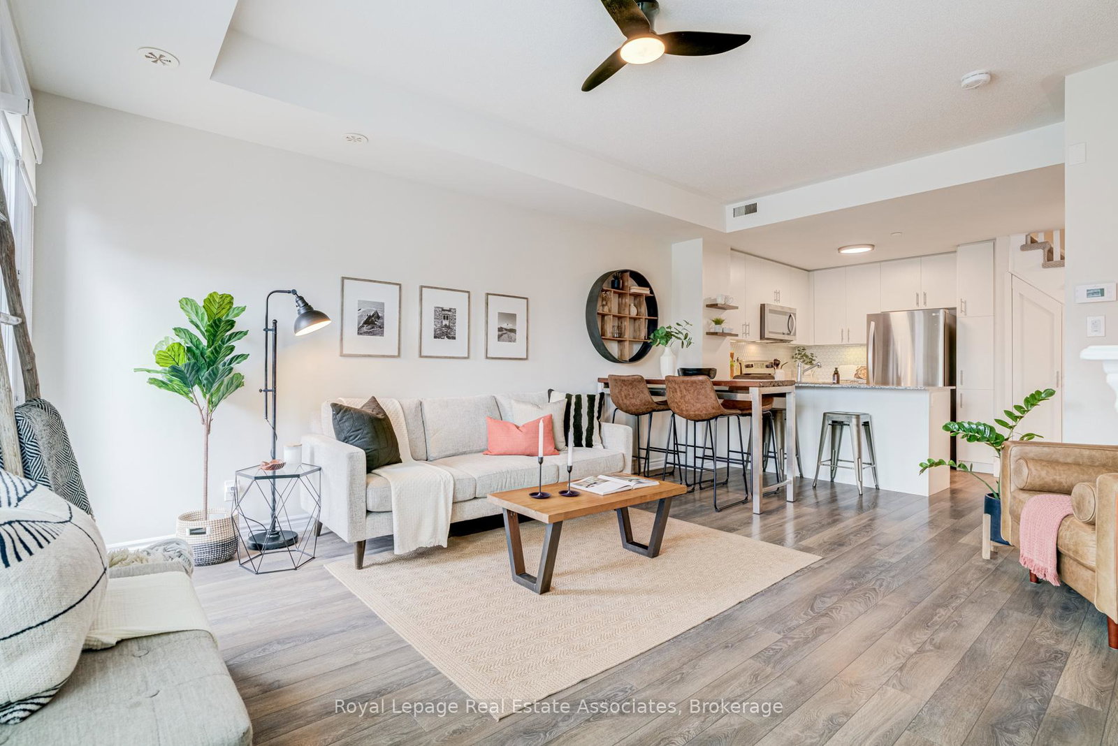 95-eastwood-park-gardens-etobicoke-ontario-w13001512