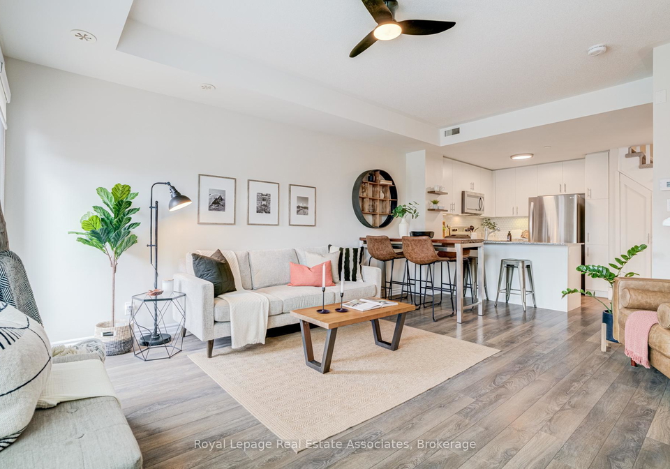 95-eastwood-park-gardens-etobicoke-ontario-w13001512