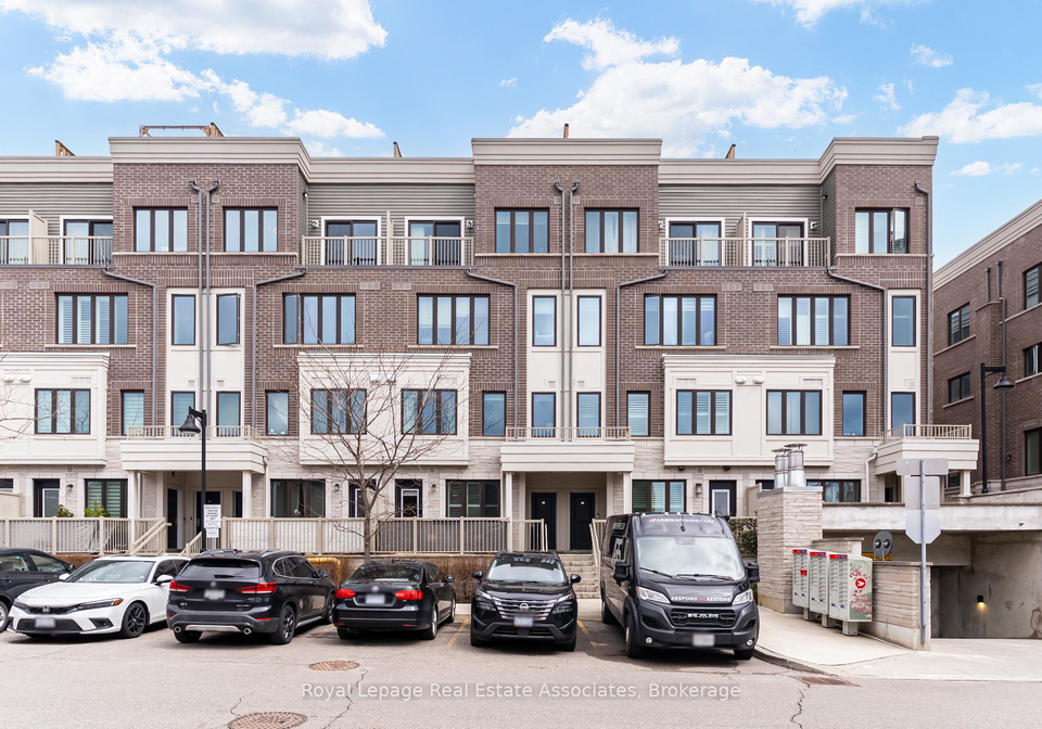95-eastwood-park-gardens-etobicoke-ontario-w13001512