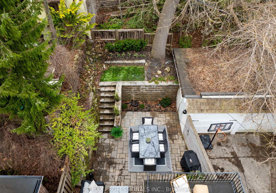 99-riverview-gardens-toronto-ontario-w13001584