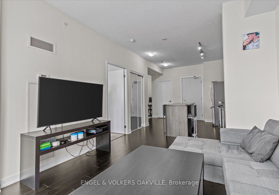 510-curran-place-mississauga-ontario-w13001612