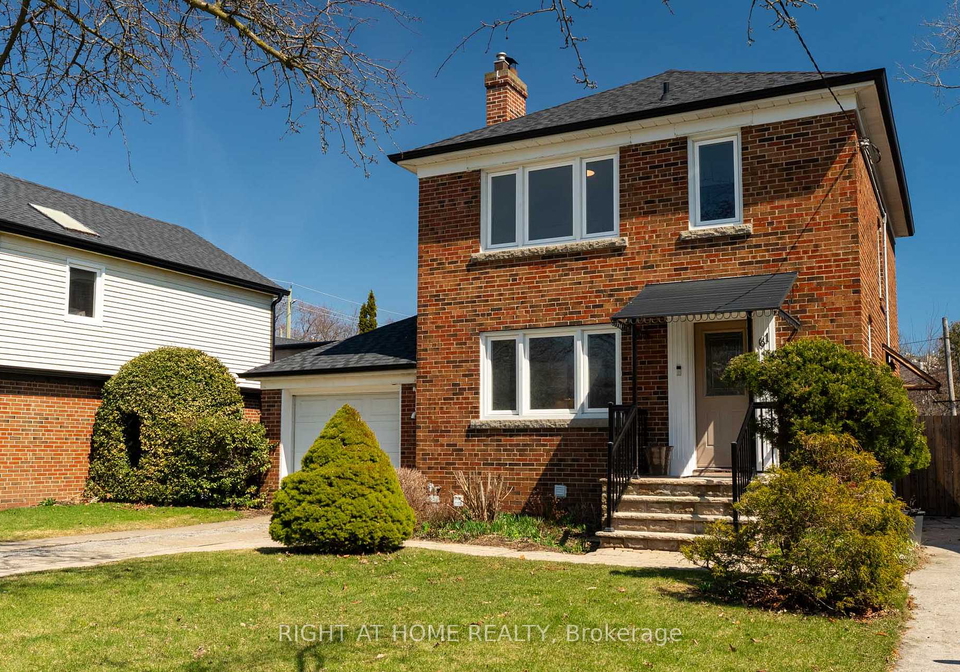 61-central-street-etobicoke-ontario-w13001644