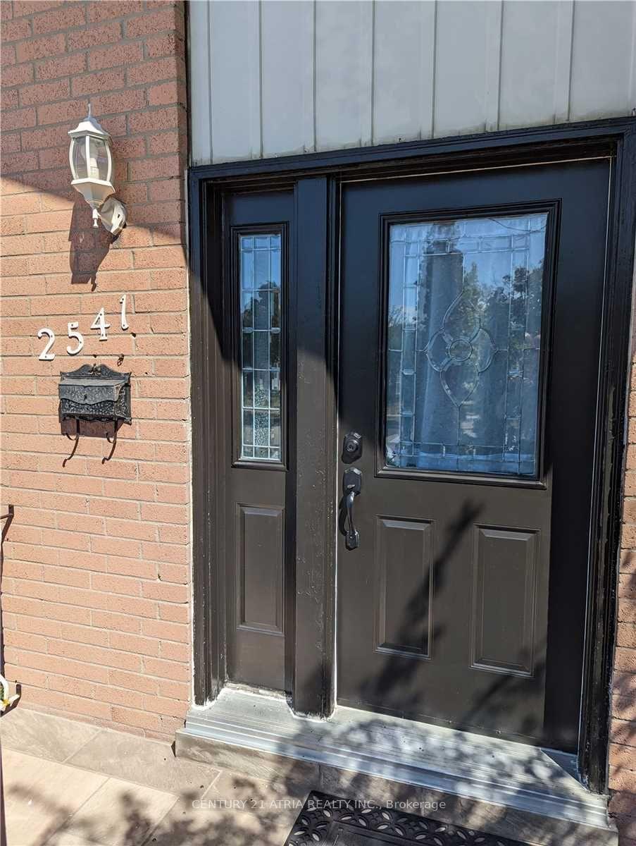 2541-trident-avenue-mississauga-ontario-w13001774