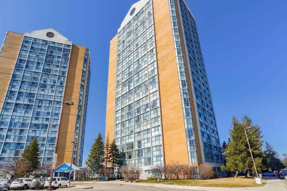 35-trailwood-drive-mississauga-ontario-w13001948
